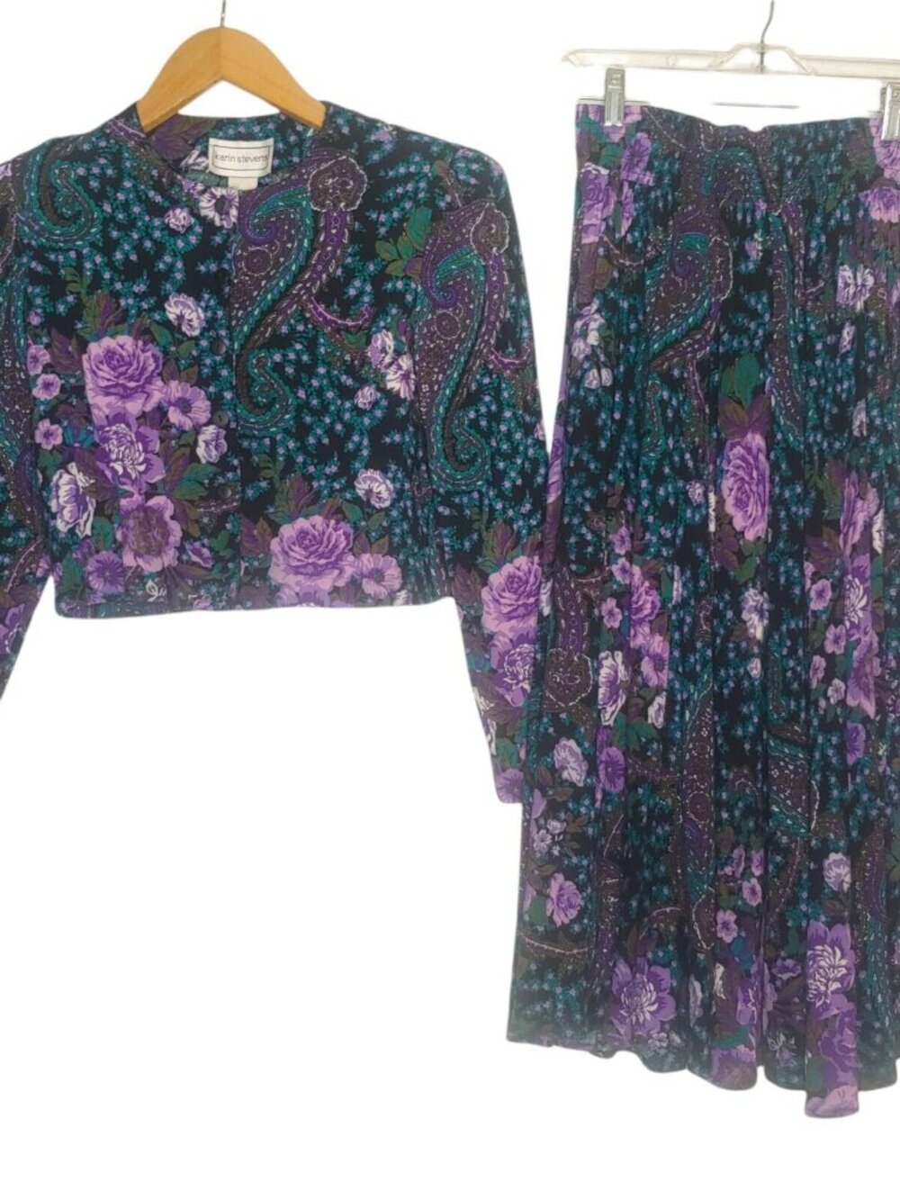 Vintage Karin Stevens Outfit Size 8 Skirt Shirt Set Black Purple Floral Paisley